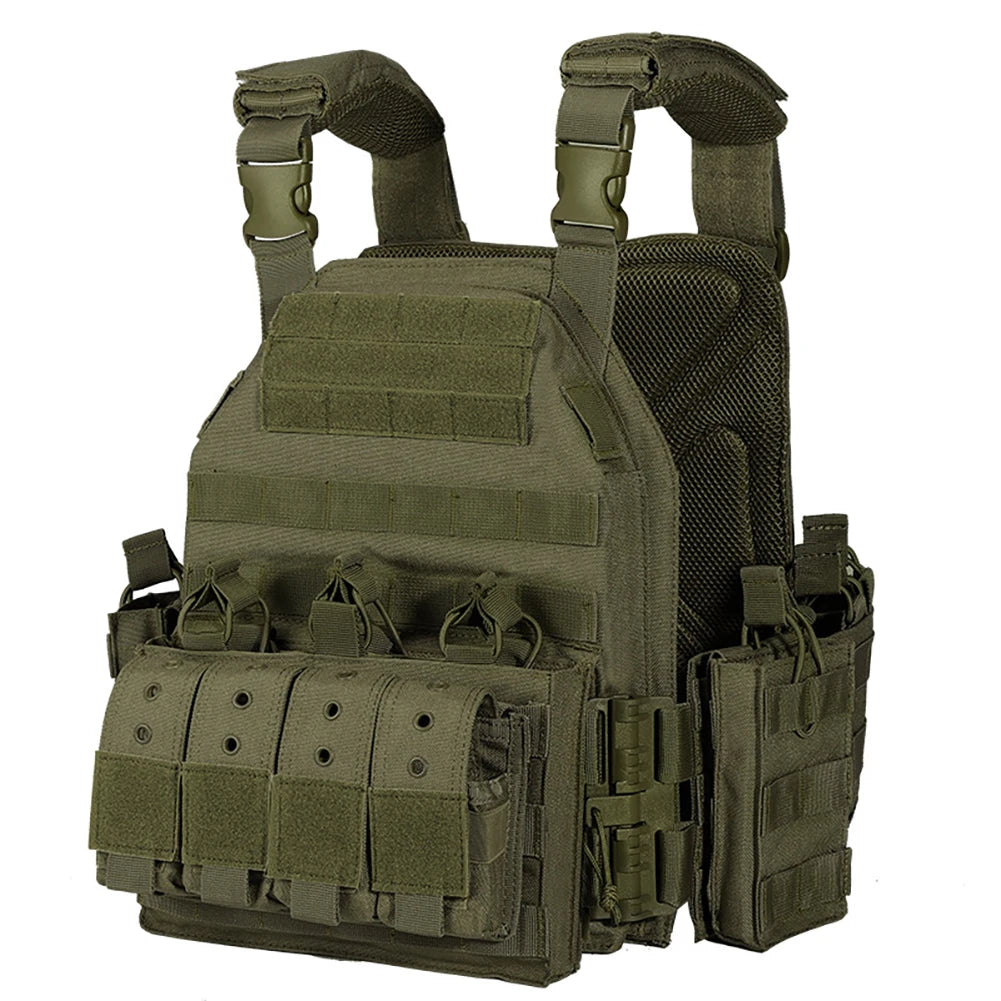 Gilet Molle à dégagement rapide Possiden Defense avec pochette pour chargeur et ceinture.
